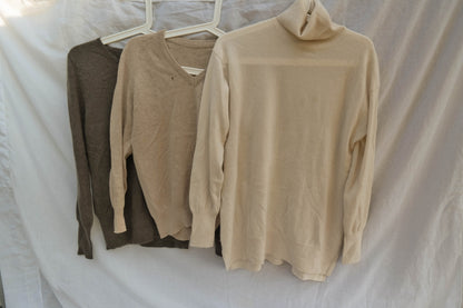 Upcycling material package: 3 cashmere sweaters for creative projects in beige tones